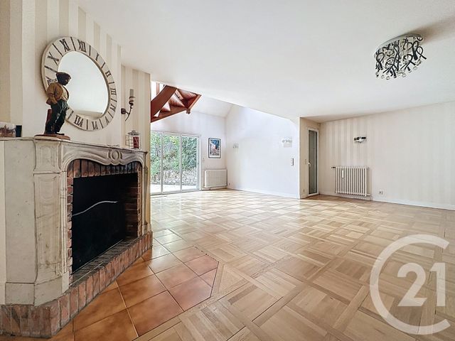 Maison à vendre - 7 pièces - 203,74 m2 - Jouy En Josas - 78 - ILE-DE-FRANCE