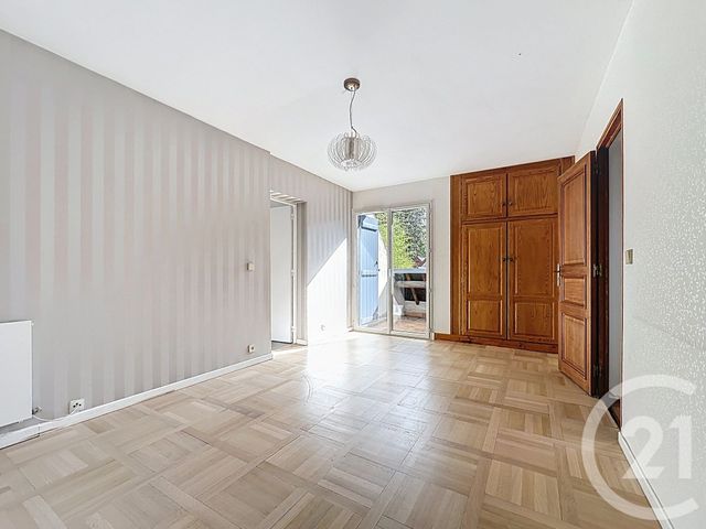 Maison à vendre - 7 pièces - 203,74 m2 - Jouy En Josas - 78 - ILE-DE-FRANCE