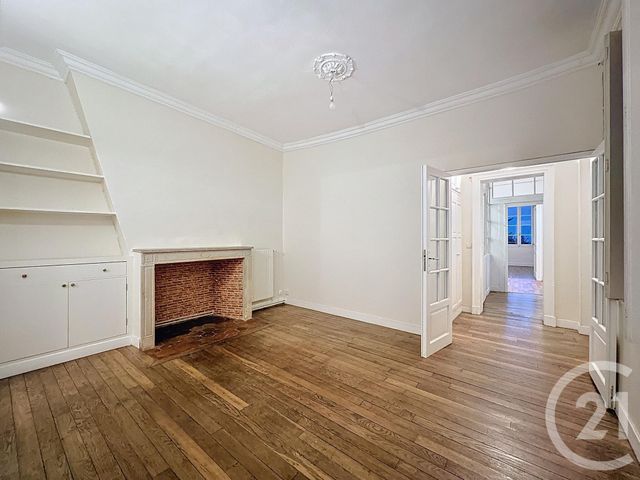 Afficher la photo en grand Appartement F5 à vendre - 5 pièces - 96,10 m2 - Versailles - 78 - ILE-DE-FRANCE