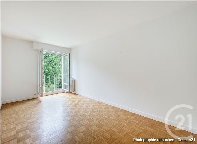 Afficher la photo en grand Appartement F5 à vendre - 5 pièces - 112 m2 - Versailles - 78 - ILE-DE-FRANCE