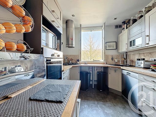 Afficher la photo en grand Appartement F5 à vendre - 5 pièces - 128,09 m2 - Jouy En Josas - 78 - ILE-DE-FRANCE