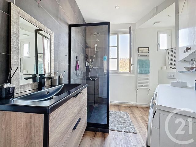 Afficher la photo en grand Appartement F5 à vendre - 5 pièces - 128,09 m2 - Jouy En Josas - 78 - ILE-DE-FRANCE