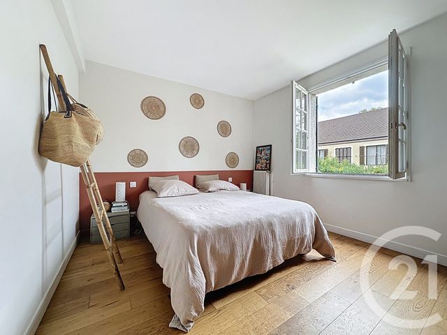 Afficher la photo en grand Maison à vendre - 7 pièces - 171,98 m2 - Jouy En Josas - 78 - ILE-DE-FRANCE