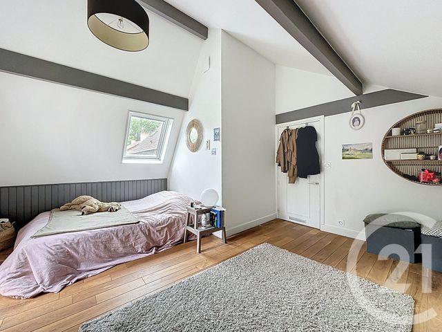 Afficher la photo en grand Maison à vendre - 7 pièces - 171,98 m2 - Jouy En Josas - 78 - ILE-DE-FRANCE