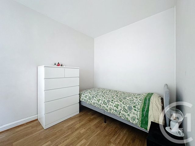 Afficher la photo en grand Appartement Studio à vendre - 1 pièce - 33 m2 - Versailles - 78 - ILE-DE-FRANCE