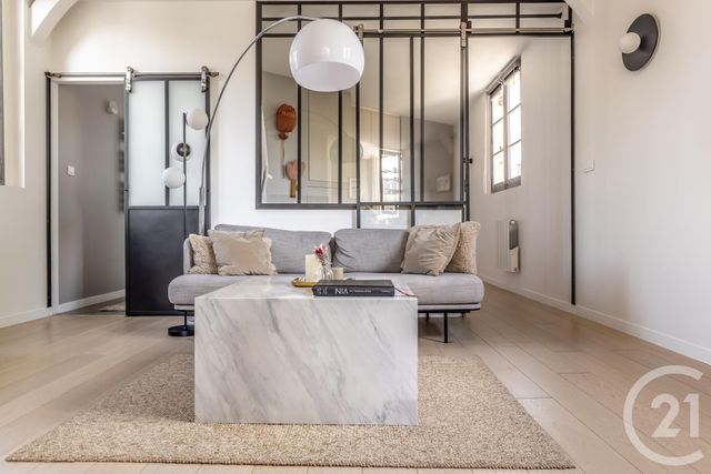 Afficher la photo en grand Appartement F3 à vendre - 3 pièces - 51,27 m2 - Versailles - 78 - ILE-DE-FRANCE