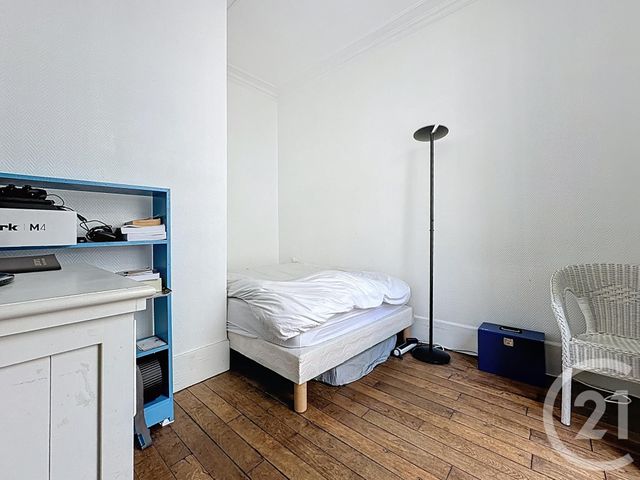 Afficher la photo en grand Appartement F2 à vendre - 2 pièces - 24,41 m2 - Versailles - 78 - ILE-DE-FRANCE