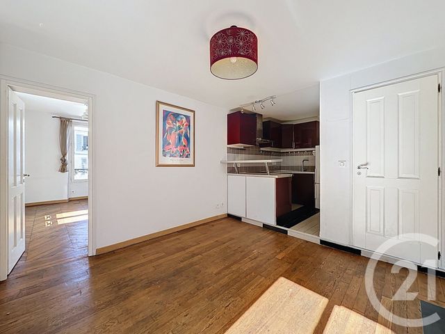 Afficher la photo en grand Appartement F3 à vendre - 3 pièces - 46,64 m2 - Versailles - 78 - ILE-DE-FRANCE