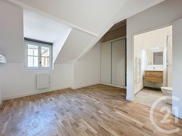 Appartement Triplex à vendre - 4 pièces - 111,96 m2 - Versailles - 78 - ILE-DE-FRANCE