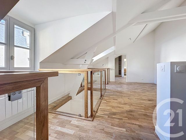 Appartement Triplex à vendre - 4 pièces - 111,96 m2 - Versailles - 78 - ILE-DE-FRANCE