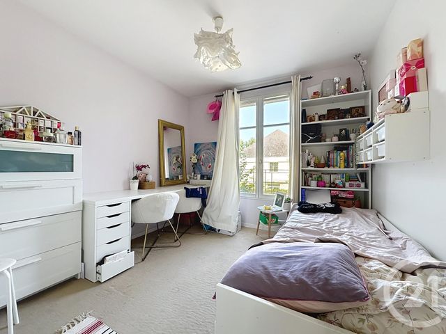 Afficher la photo en grand Maison à vendre - 7 pièces - 160,18 m2 - St Cyr L Ecole - 78 - ILE-DE-FRANCE