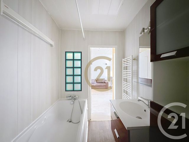 Afficher la photo en grand Appartement F2 à vendre - 2 pièces - 34,03 m2 - 78 - ILE-DE-FRANCE