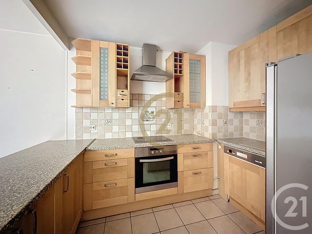 Afficher la photo en grand Appartement à vendre - 3 pièces - 58,74 m2 - St Cyr L Ecole - 78 - ILE-DE-FRANCE