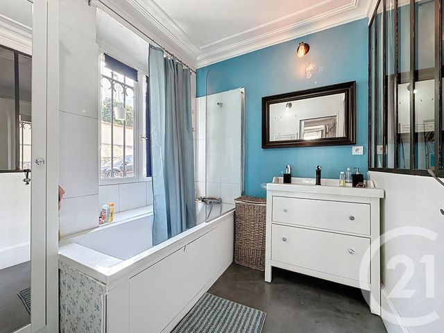 Appartement F3 à vendre - 3 pièces - 81 m2 - Versailles - 78 - ILE-DE-FRANCE