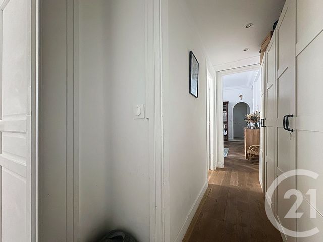 Afficher la photo en grand Appartement à vendre - 3 pièces - 61,44 m2 - Versailles - 78 - ILE-DE-FRANCE