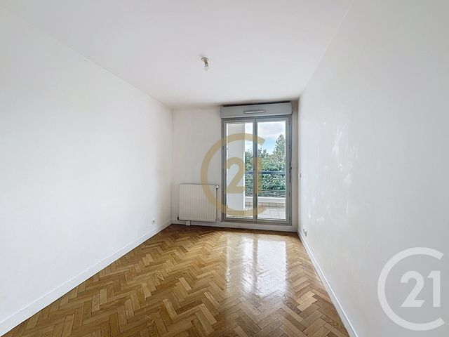 Afficher la photo en grand Appartement T3 à vendre - 3 pièces - 64,24 m2 - Versailles - 78 - ILE-DE-FRANCE