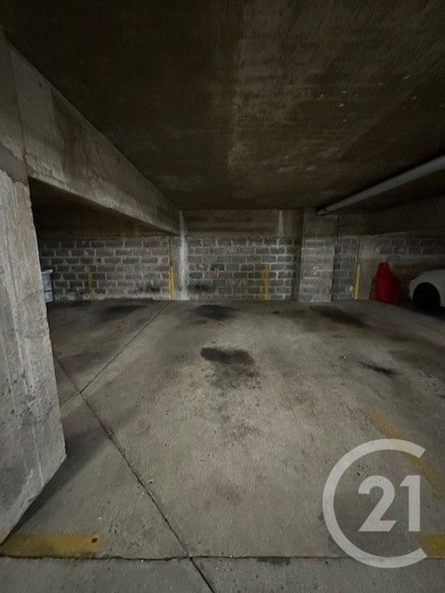 Parking à vendre - 12 m2 - Viroflay - 78 - ILE-DE-FRANCE