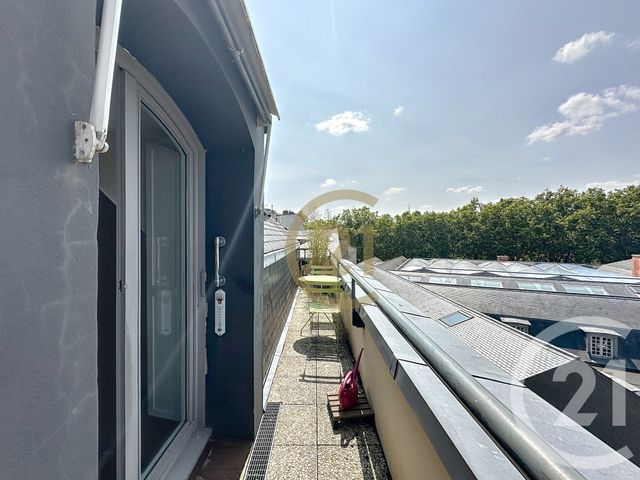Appartement T3 à vendre - 3 pièces - 64,76 m2 - Versailles - 78 - ILE-DE-FRANCE