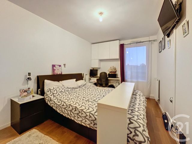 Appartement F3 à vendre - 3 pièces - 65,07 m2 - Viroflay - 78 - ILE-DE-FRANCE