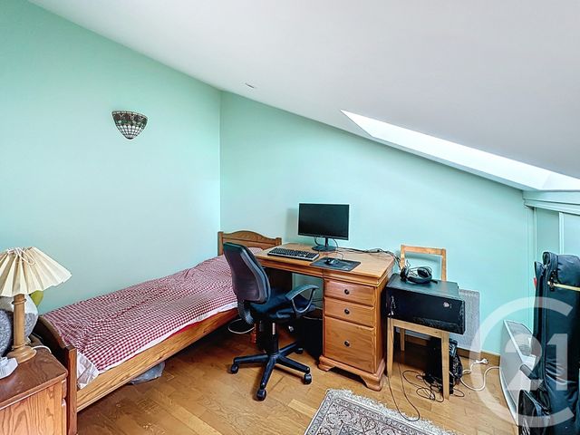 Afficher la photo en grand Maison à vendre - 5 pièces - 113,38 m2 - Versailles - 78 - ILE-DE-FRANCE