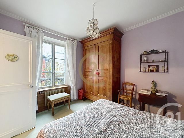 Afficher la photo en grand Maison à vendre - 5 pièces - 99,32 m2 - Versailles - 78 - ILE-DE-FRANCE