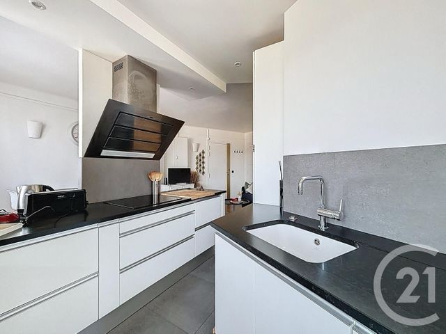 Afficher la photo en grand Appartement F2 à vendre - 2 pièces - 44,85 m2 - Versailles - 78 - ILE-DE-FRANCE
