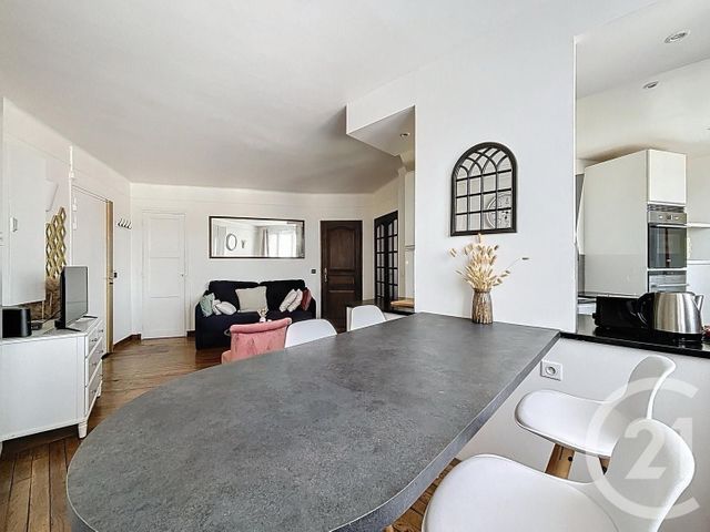 Afficher la photo en grand Appartement F2 à vendre - 2 pièces - 44,85 m2 - Versailles - 78 - ILE-DE-FRANCE