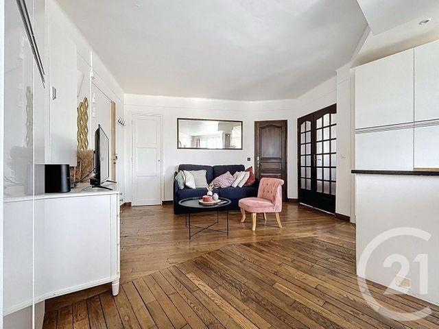 Afficher la photo en grand Appartement F2 à vendre - 2 pièces - 44,85 m2 - Versailles - 78 - ILE-DE-FRANCE