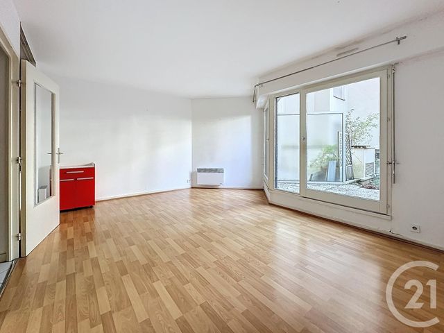 Afficher la photo en grand Appartement F1 à vendre - 1 pièce - 30,01 m2 - Le Chesnay - 78 - ILE-DE-FRANCE