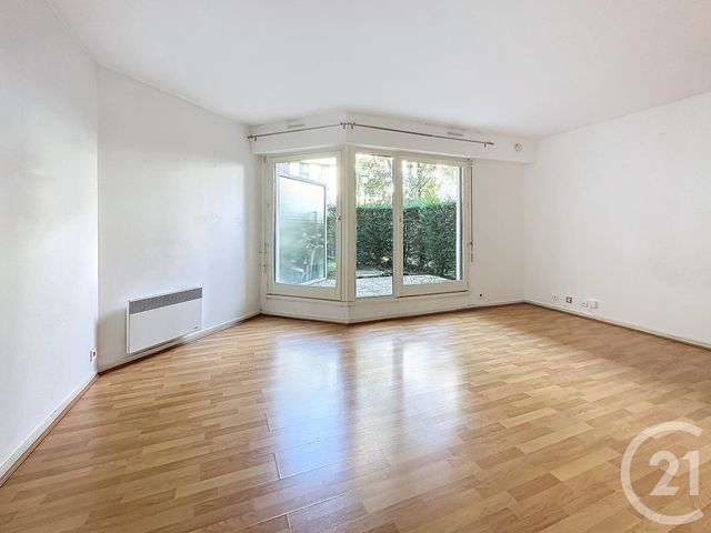 Afficher la photo en grand Appartement F1 à vendre - 1 pièce - 30,01 m2 - Le Chesnay - 78 - ILE-DE-FRANCE