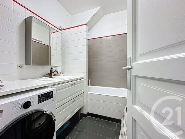 Afficher la photo en grand Appartement F2 à vendre - 2 pièces - 39,55 m2 - Versailles - 78 - ILE-DE-FRANCE