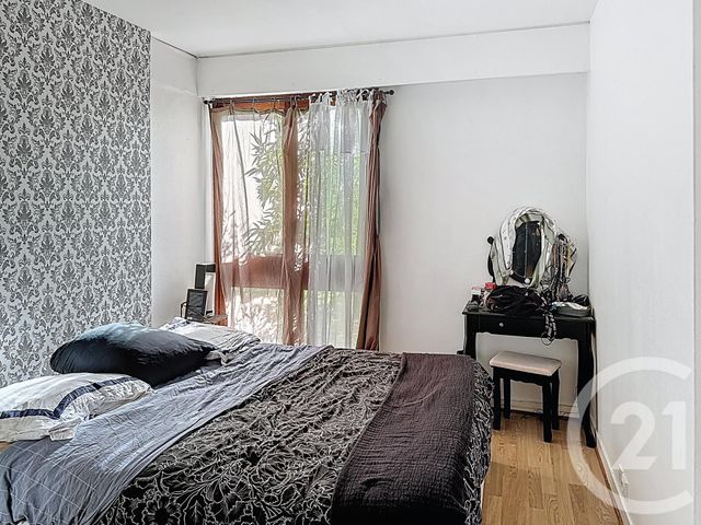Afficher la photo en grand Appartement à vendre - 3 pièces - 62 m2 - Le Chesnay Rocquencourt - 78 - ILE-DE-FRANCE