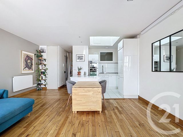 Afficher la photo en grand Appartement F3 à vendre - 3 pièces - 52,41 m2 - Versailles - 78 - ILE-DE-FRANCE