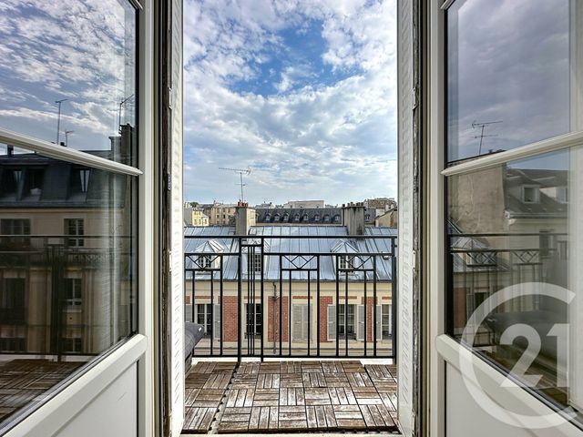 Afficher la photo en grand Appartement F3 à vendre - 3 pièces - 52,41 m2 - Versailles - 78 - ILE-DE-FRANCE