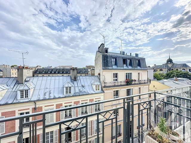 Afficher la photo en grand Appartement F3 à vendre - 3 pièces - 52,41 m2 - Versailles - 78 - ILE-DE-FRANCE