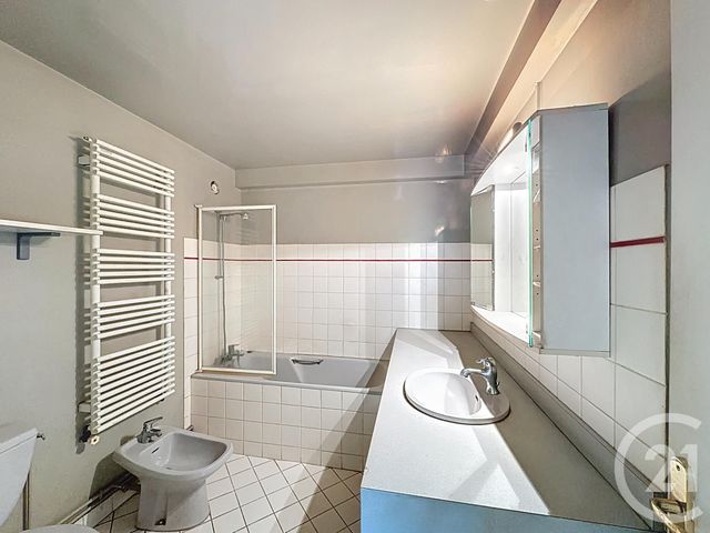 Afficher la photo en grand Appartement F4 à vendre - 4 pièces - 119,92 m2 - Rocquencourt - 78 - ILE-DE-FRANCE