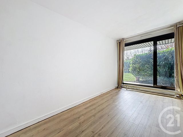Afficher la photo en grand Appartement F4 à vendre - 4 pièces - 119,92 m2 - Rocquencourt - 78 - ILE-DE-FRANCE