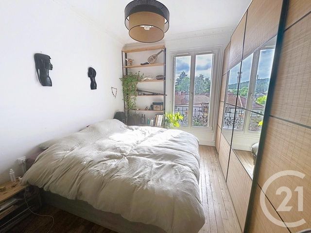 Afficher la photo en grand Appartement F2 à vendre - 2 pièces - 49,16 m2 - Chaville - 92 - ILE-DE-FRANCE