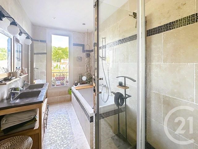 Afficher la photo en grand Appartement F2 à vendre - 2 pièces - 49,16 m2 - Chaville - 92 - ILE-DE-FRANCE