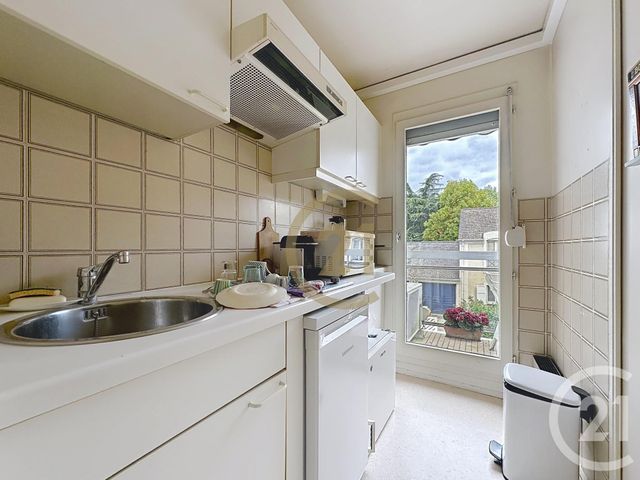 Afficher la photo en grand Appartement à vendre - 2 pièces - 44,83 m2 - Le Chesnay - 78 - ILE-DE-FRANCE