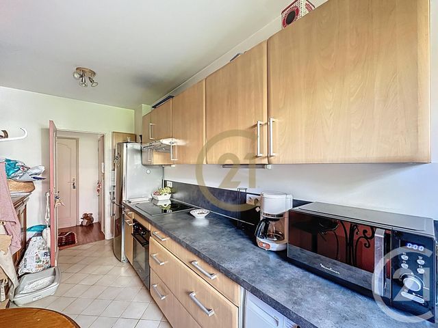 Appartement à vendre - 2 pièces - 62,25 m2 - Le Chesnay - 78 - ILE-DE-FRANCE