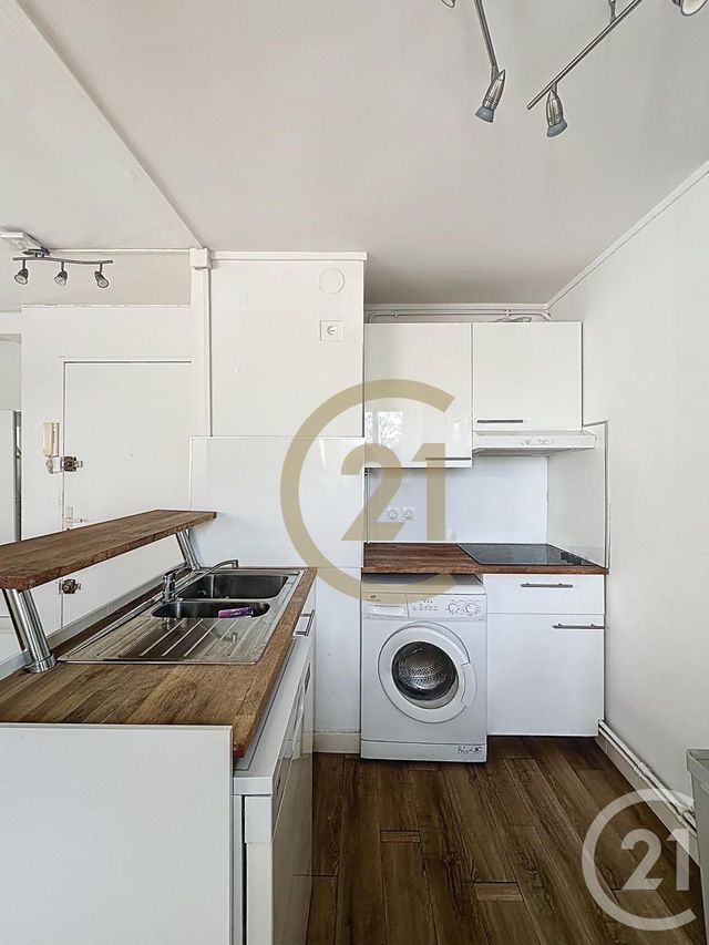 Appartement Duplex à louer - 2 pièces - 50,71 m2 - Versailles - 78 - ILE-DE-FRANCE