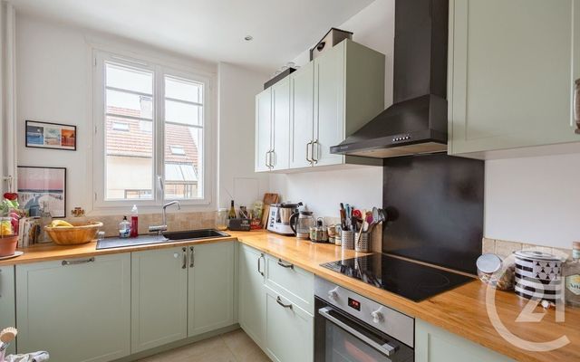 Appartement F3 à vendre - 3 pièces - 71,35 m2 - Viroflay - 78 - ILE-DE-FRANCE