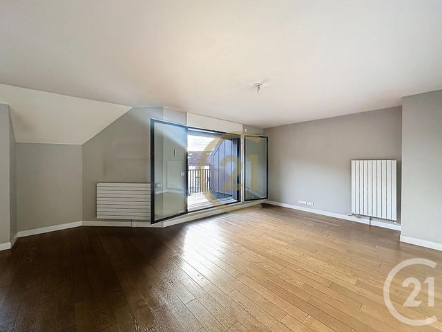 Appartement Duplex &agrave; louer - 3 pi&egrave;ces - 81,88 m2 - Versailles - 78 - ILE-DE-FRANCE