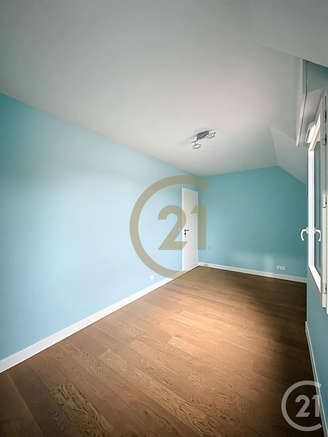 Appartement Duplex &agrave; louer - 3 pi&egrave;ces - 81,88 m2 - Versailles - 78 - ILE-DE-FRANCE