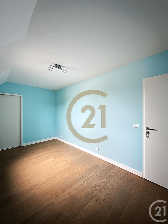 Appartement Duplex &agrave; louer - 3 pi&egrave;ces - 81,88 m2 - Versailles - 78 - ILE-DE-FRANCE