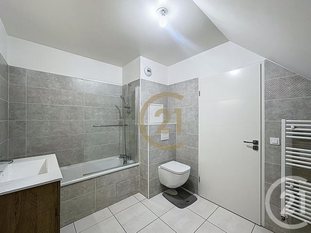 Appartement Duplex &agrave; louer - 3 pi&egrave;ces - 81,88 m2 - Versailles - 78 - ILE-DE-FRANCE