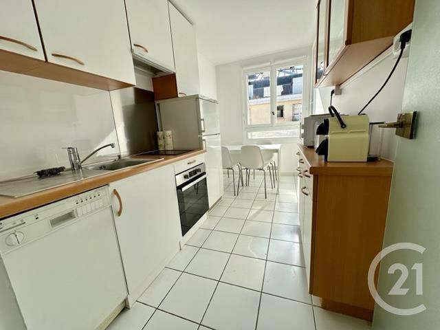 Appartement Chambre &agrave; louer - 1 pi&egrave;ce - 14,29 m2 - Versailles - 78 - ILE-DE-FRANCE