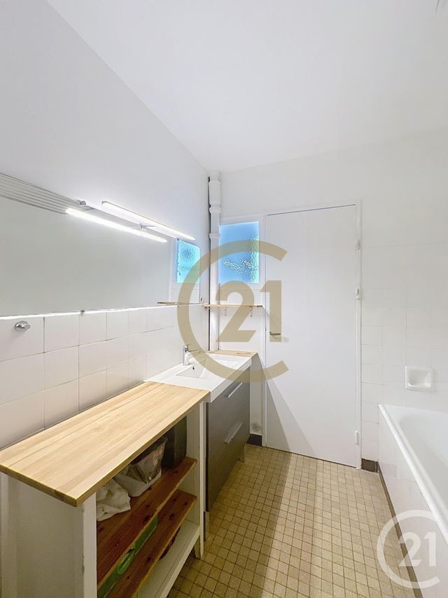 Appartement F5 &agrave; louer - 5 pi&egrave;ces - 111,90 m2 - Versailles - 78 - ILE-DE-FRANCE
