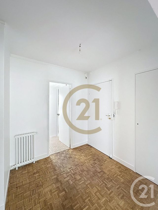 Appartement F5 &agrave; louer - 5 pi&egrave;ces - 111,90 m2 - Versailles - 78 - ILE-DE-FRANCE